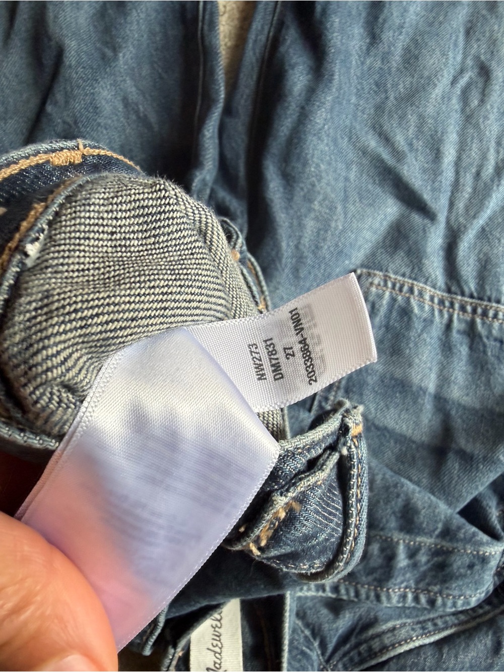 Madewell Straight-Leg Denim Jeans in Medium Blue - Picture 5 of 8
